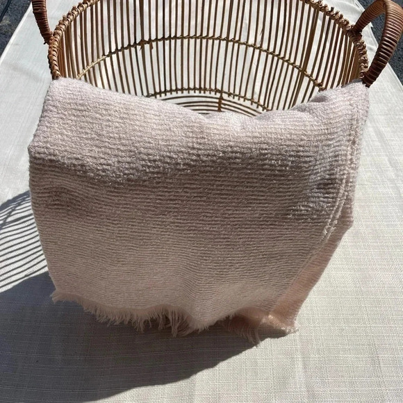 Pale Pink, Soft Pink Tufted Throw Blanket - 5Below - Home Decor - Accents - Picture 3 of 7